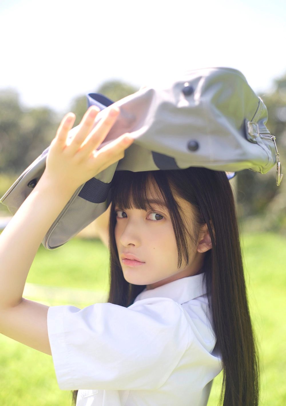 The sweet temptation of gorgeous Airi Hirata presence