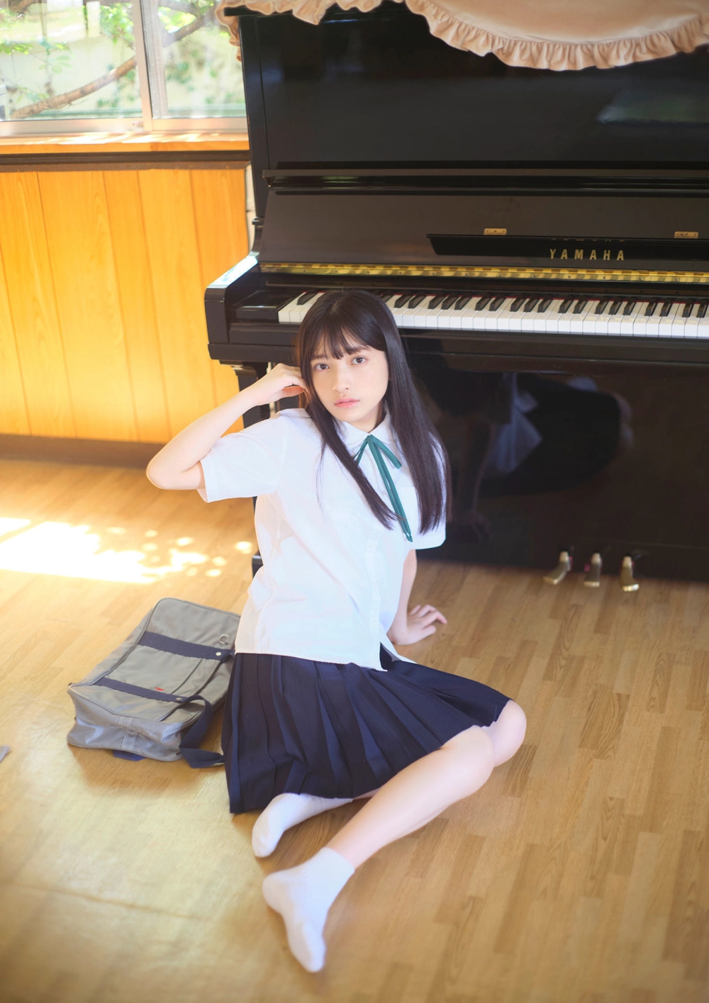 Admire the stunning visual pleasure of Airi Hirata form