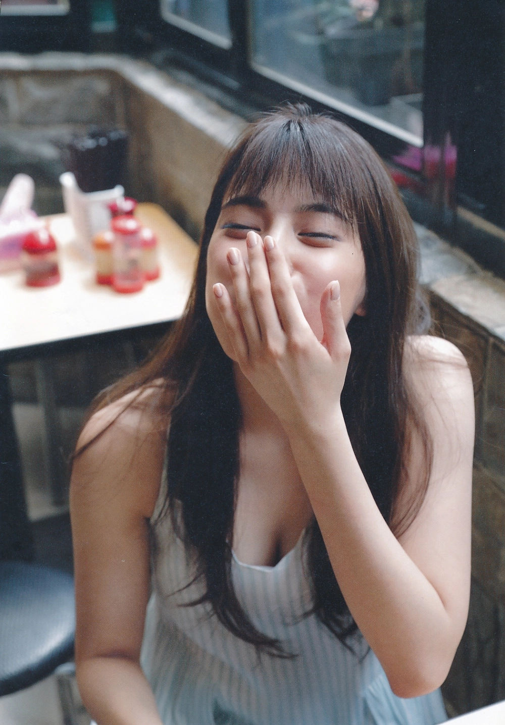 Japanese queen Anna Iriyama is sheer perfection