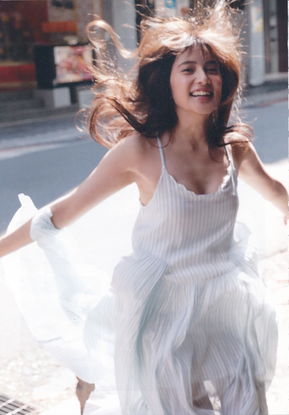 Her innocent smile a trademark of charming Anna Iriyama