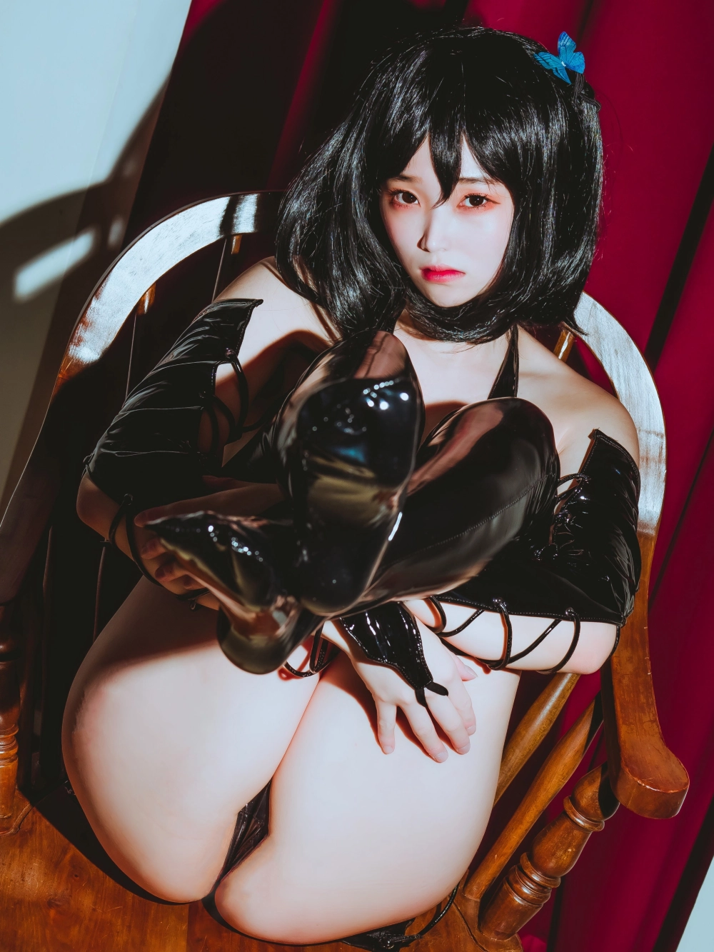 BamBi colors every candid shot