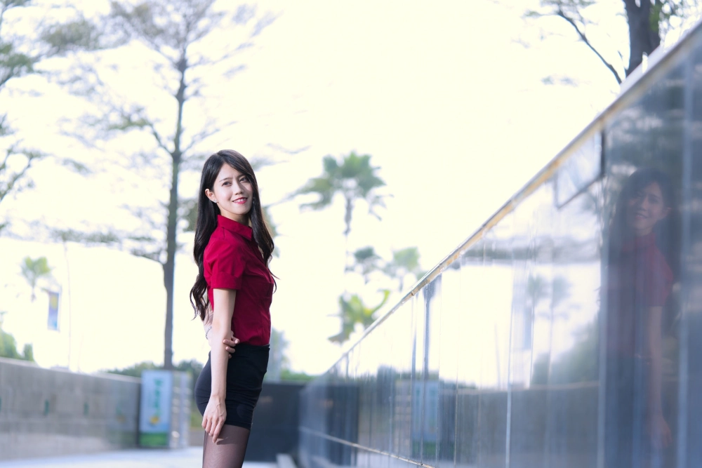 More than just pretty, she's an unforgettable Boa Candy vision