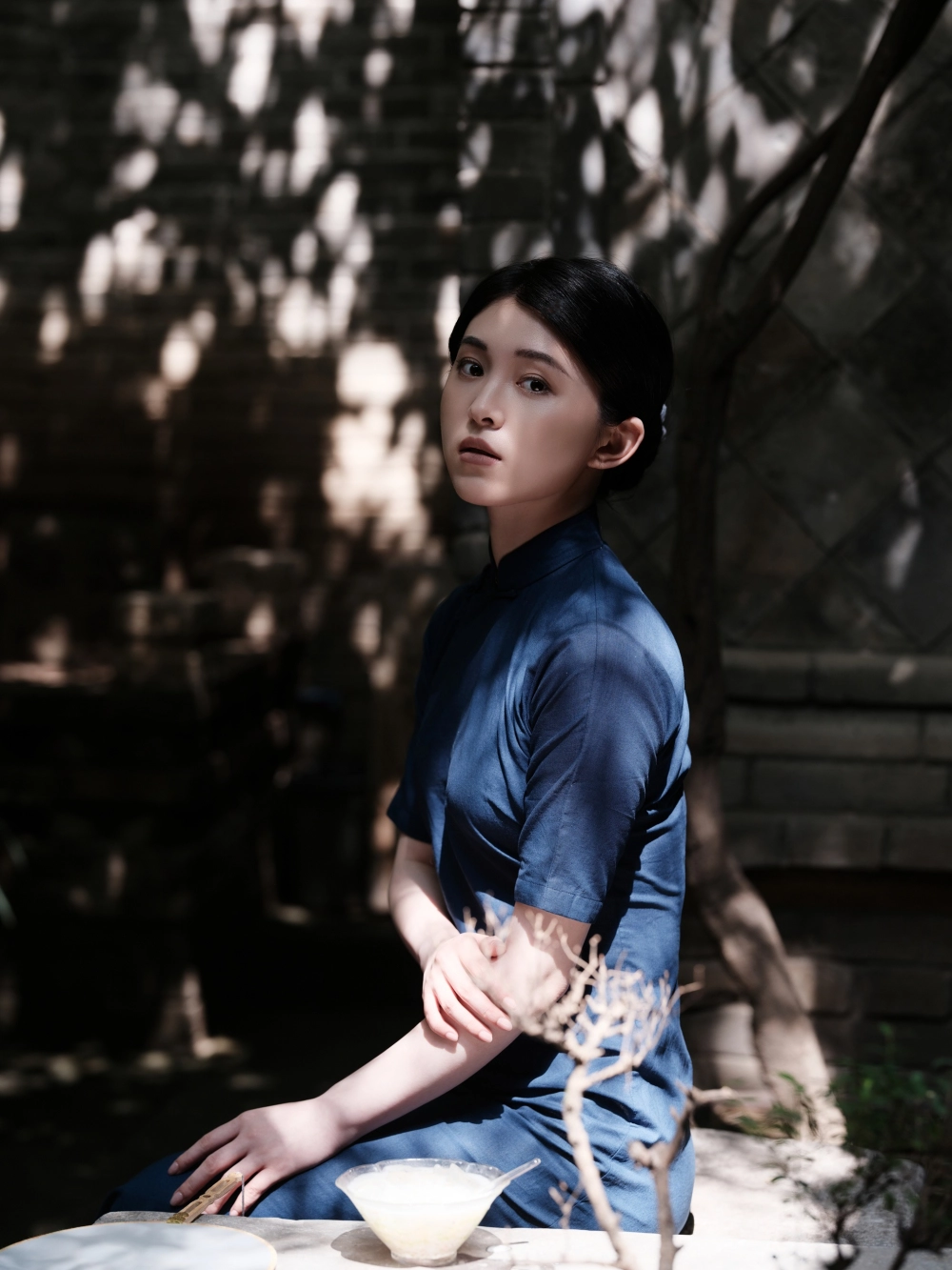 Chen Zihe's vibrant energy in the open air