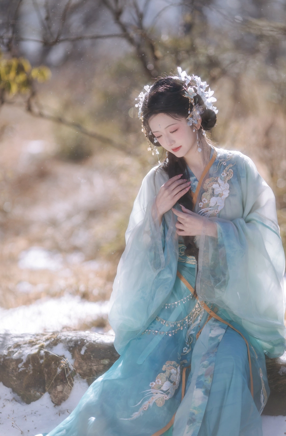 The natural charm of Chi Yan Zai Zheli