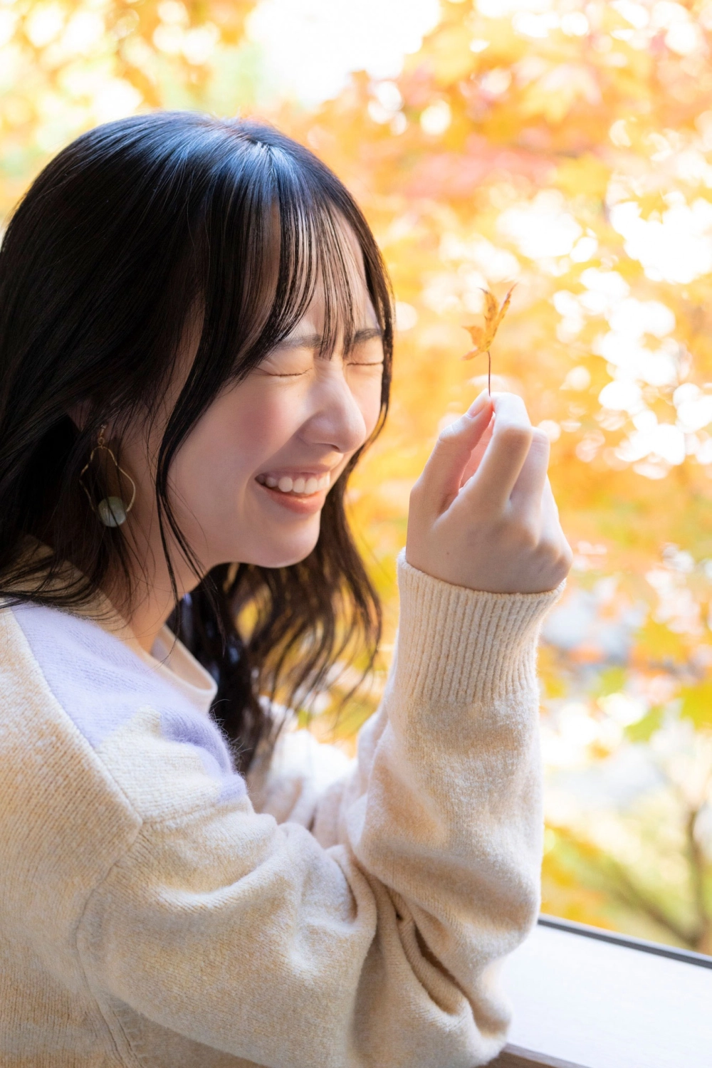 Discover the irresistible beauty of Chiho Ishida curves 