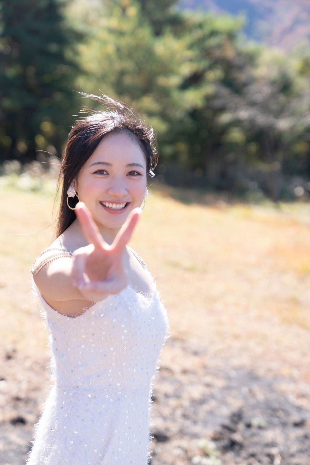 Flawless figure and appeal of mesmerizing Chiho Ishida idol 