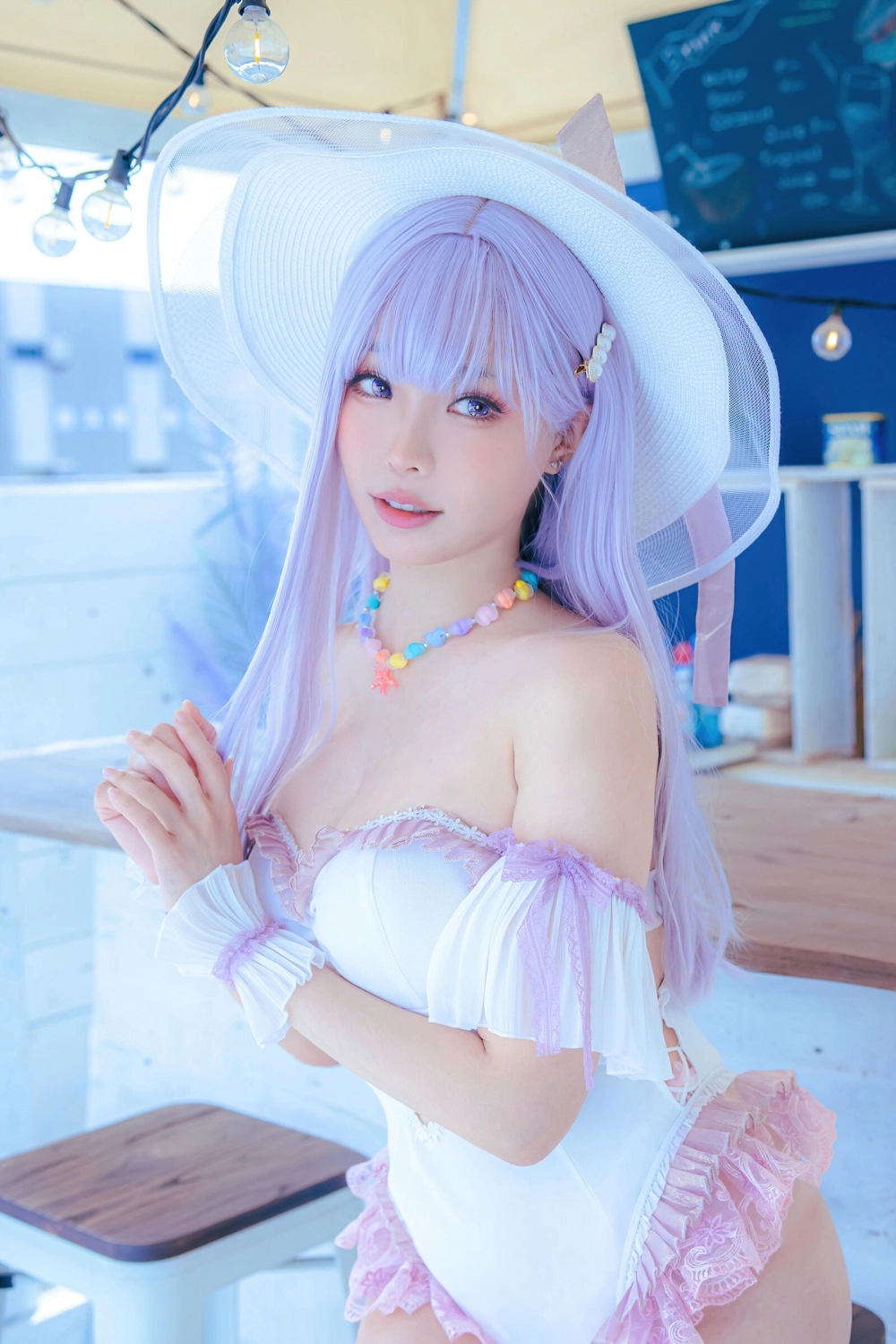 Cyber Beauties masters the lingerie aesthetic