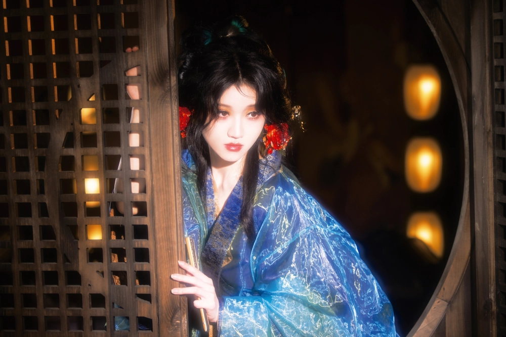 Behind the mask with Dangchu Jiao Renjia Xiao Tiantian