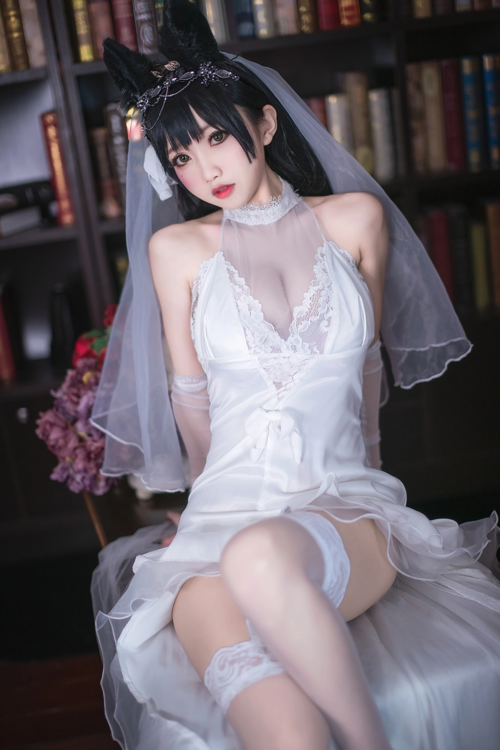Devil captures the perfect bridal moment