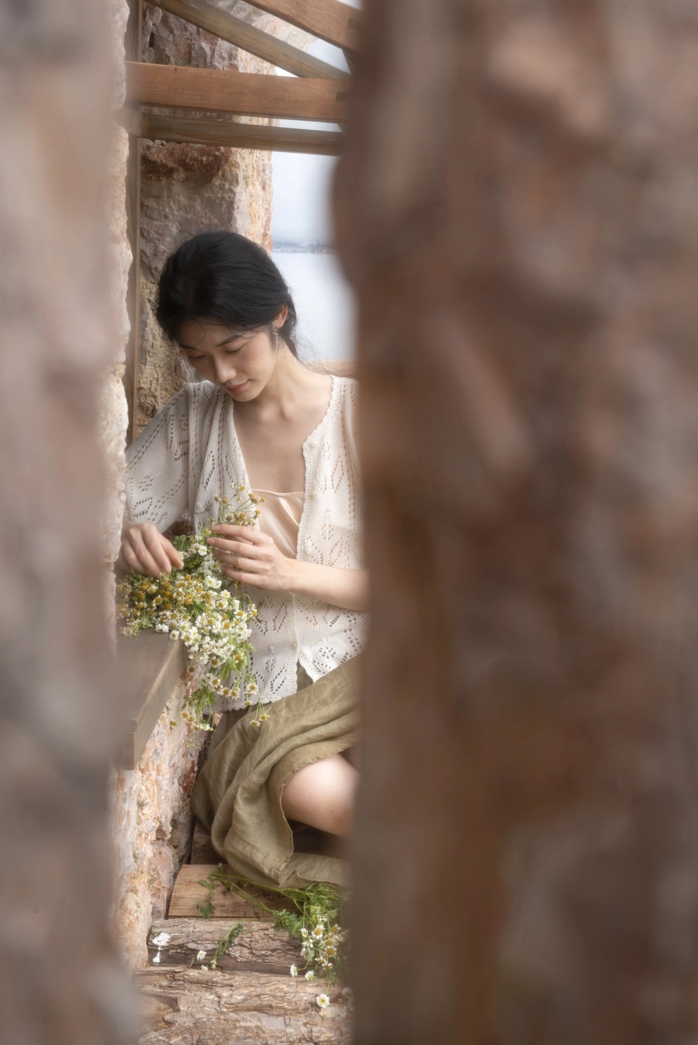 A stylish outdoor look by Fei Li Nini