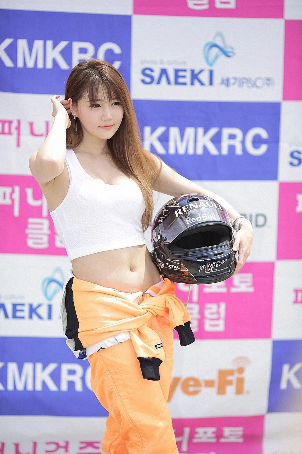 Get inspired by Han Jiaen’s stunning visuals