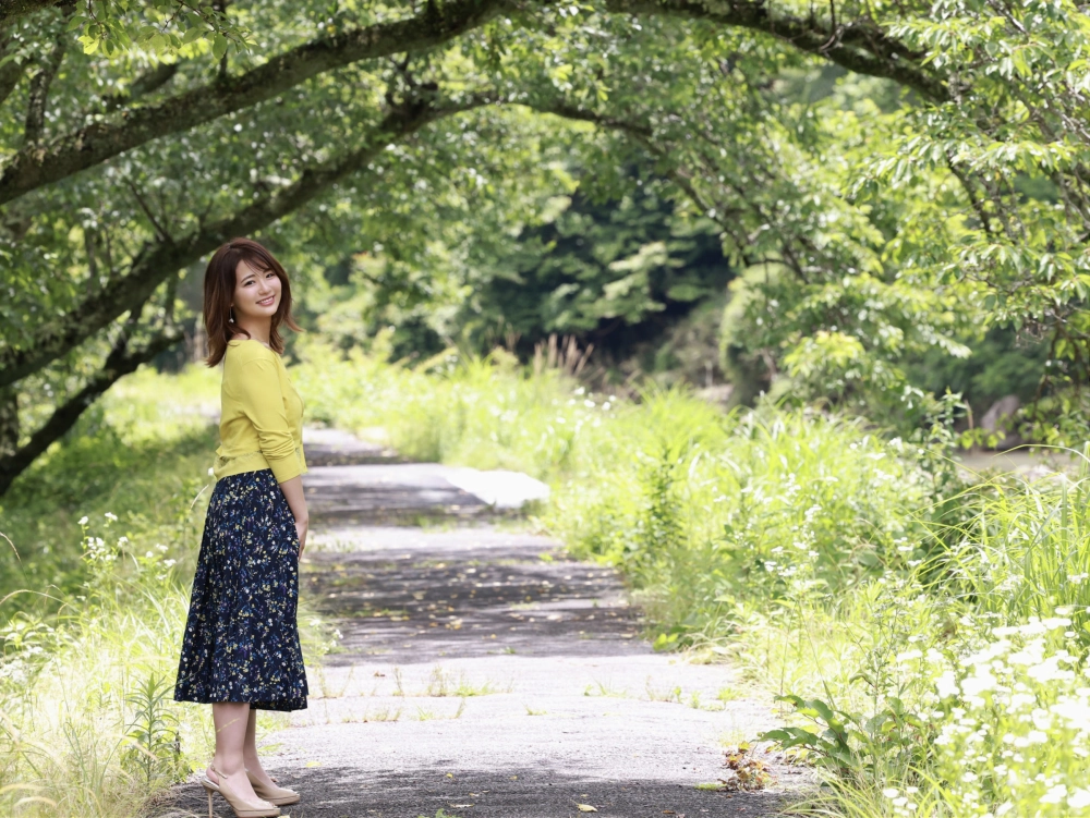 Hirajima Natsumi a true goddess of beauty and glamour
