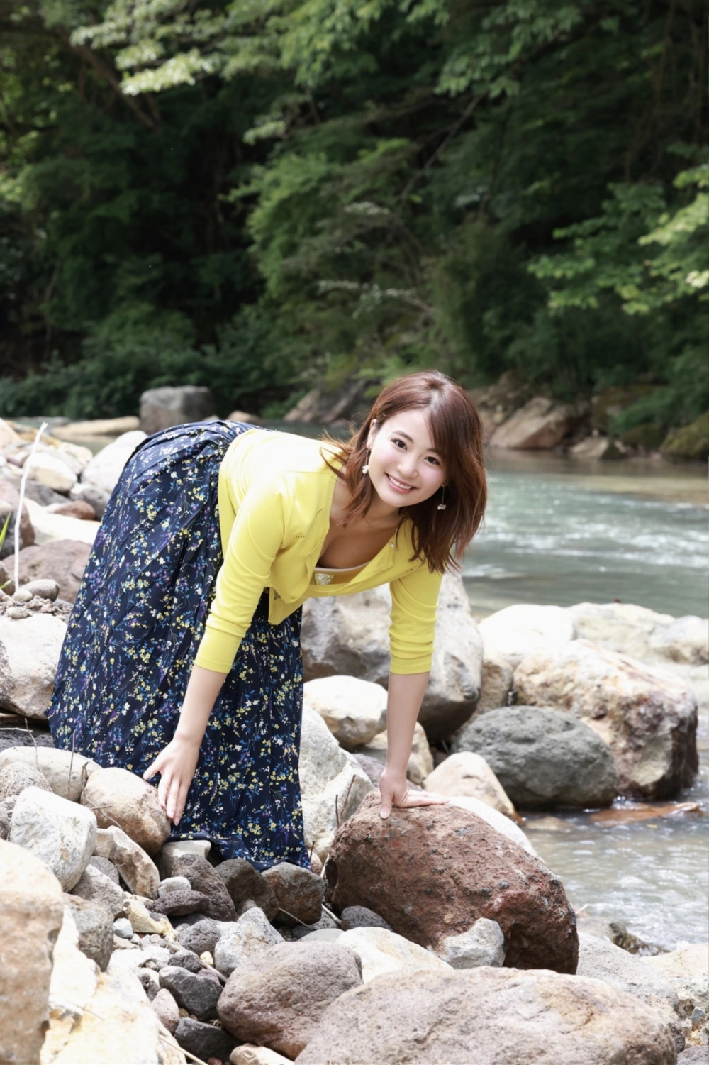 Witness the seductive artistry of model Hirajima Natsumi
