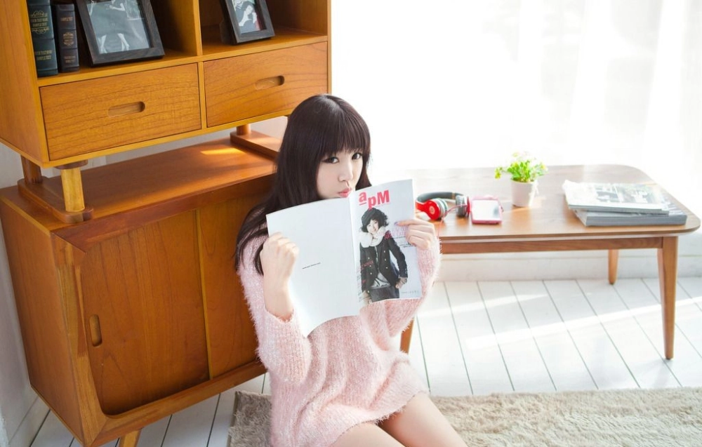 Capture the moment with Hong Zhiyan in style