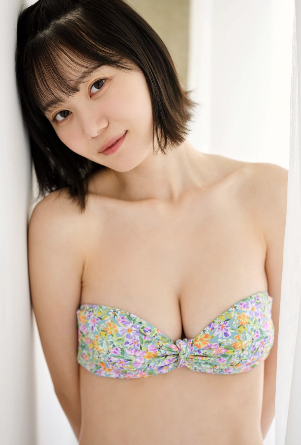 Japanese energy embodied by the captivating Ike-chan 