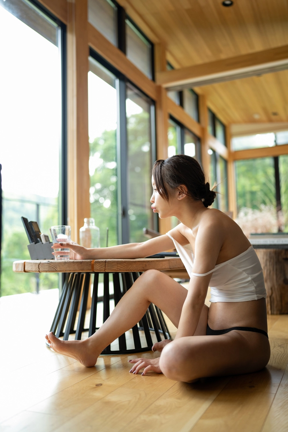 Flawless figure of Ikumi revealed beauty