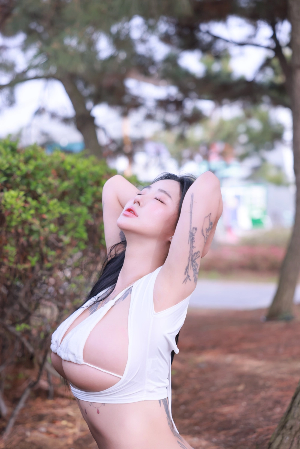 Fans adore Jeon Bo-Yeon soft and chic style