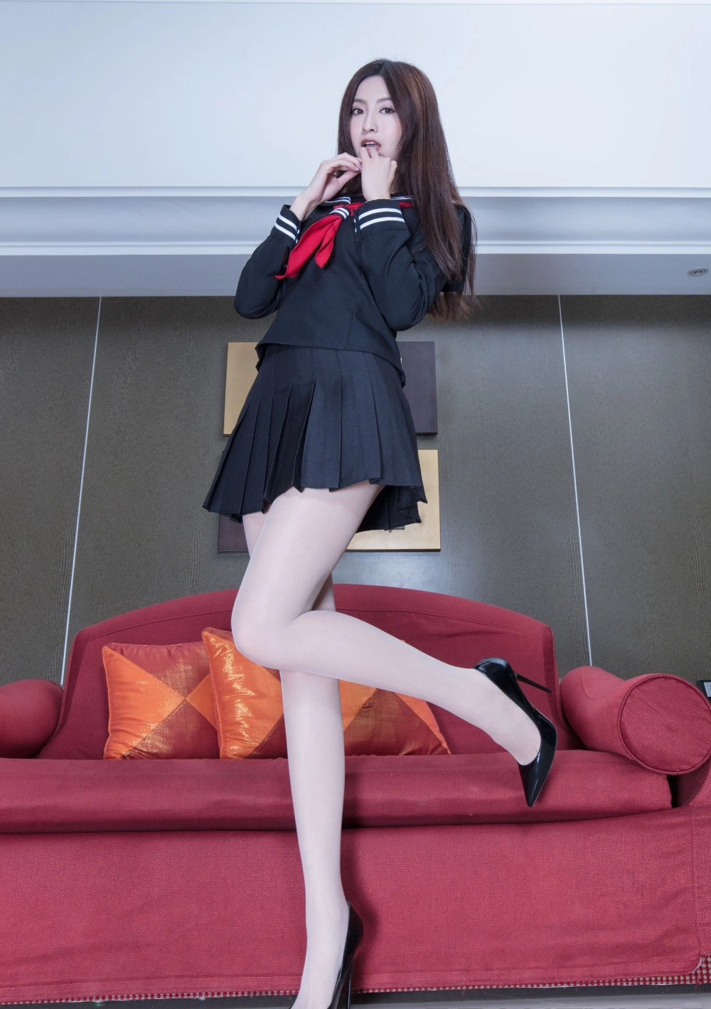 Jian Xiaoyu A vision of captivating elegance and allure