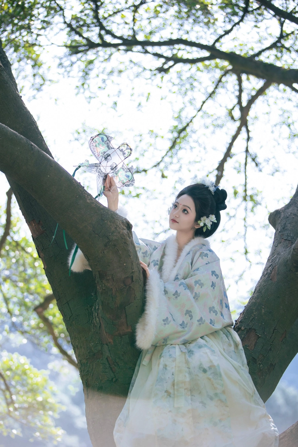 An iconic look from Jiushi Jiao Meinan A