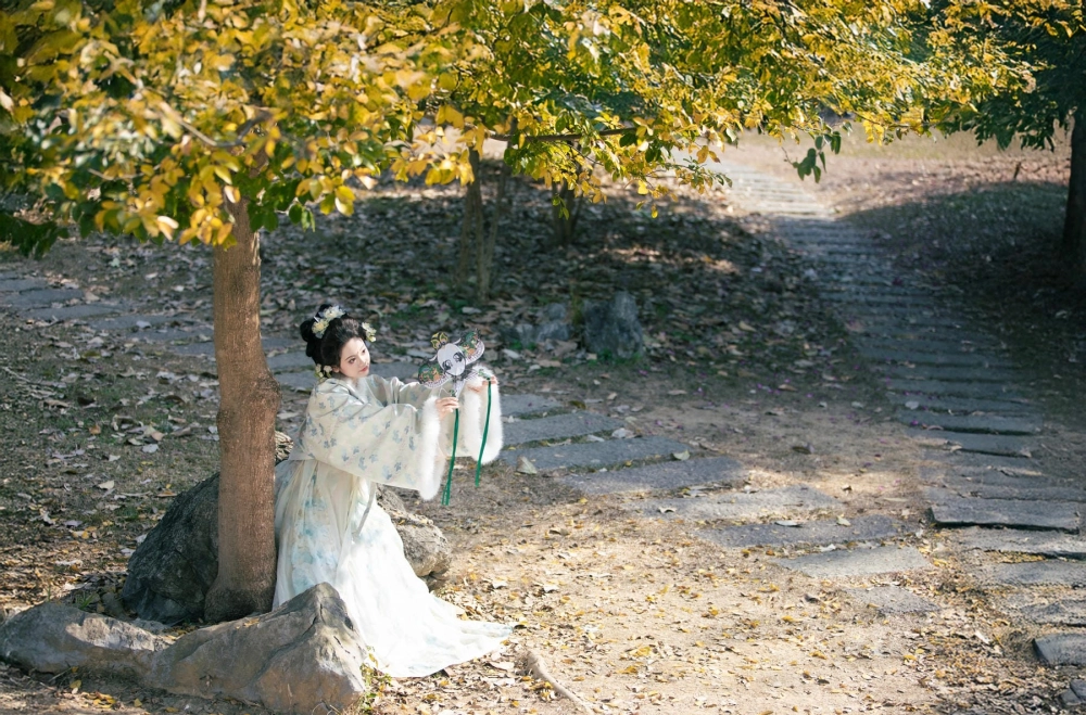 Jiushi Jiao Meinan A masters the environment