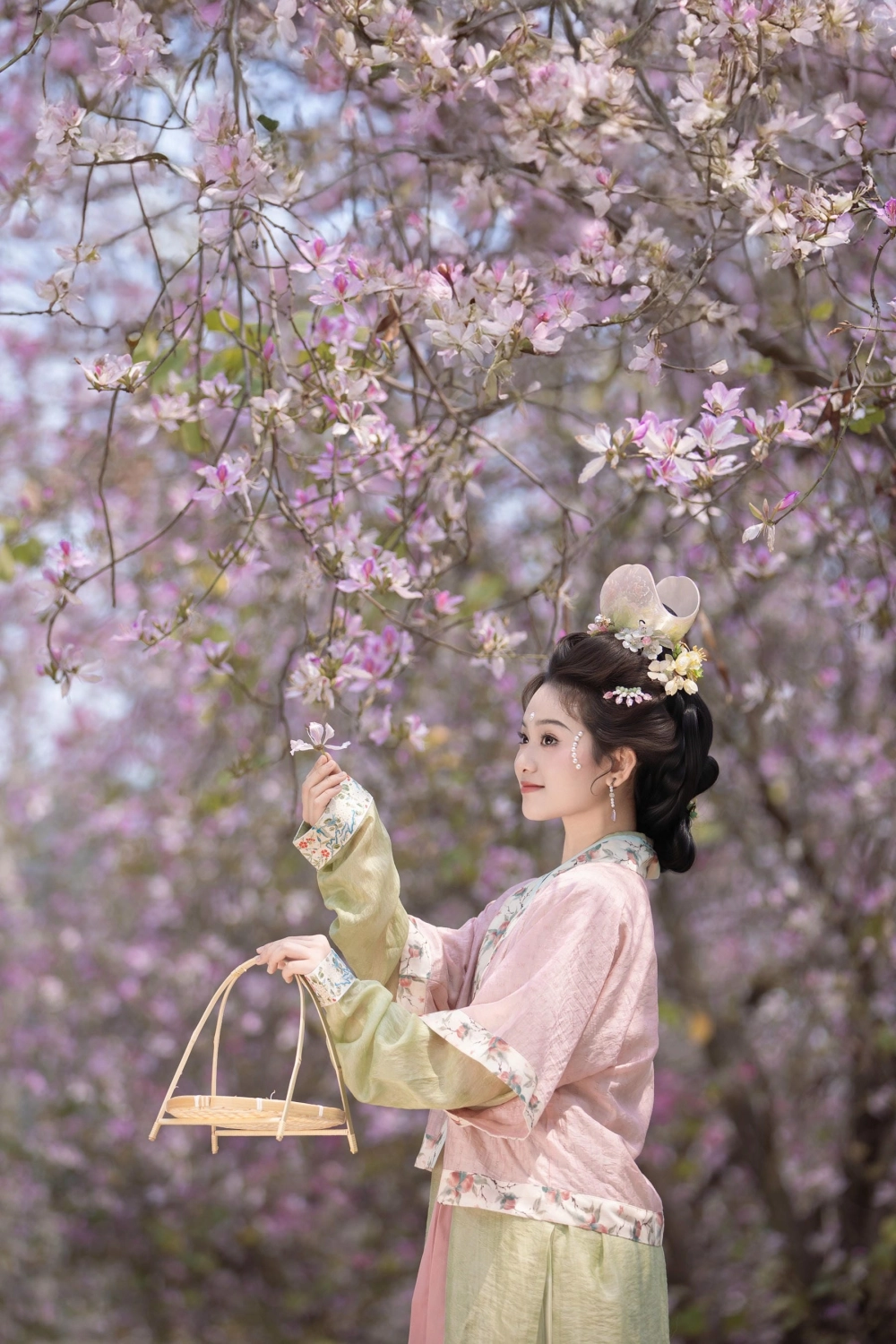A flawless and natural photo of Jiushi Jiao Meinan A