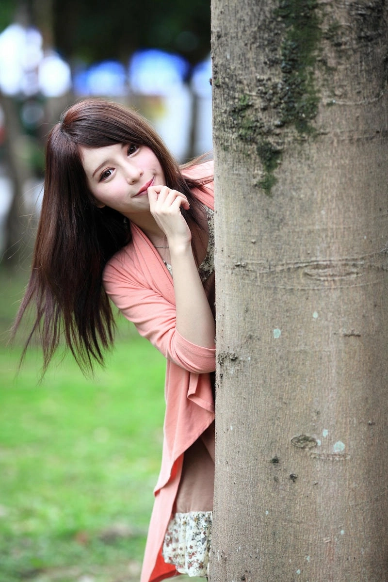 A stunning moment of Thai beauty Julie Zhang