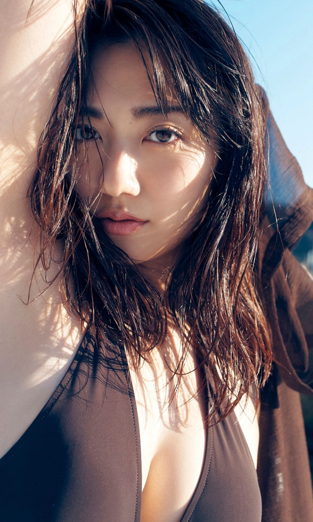 The magnetic gaze of Kazusa Okuyama 