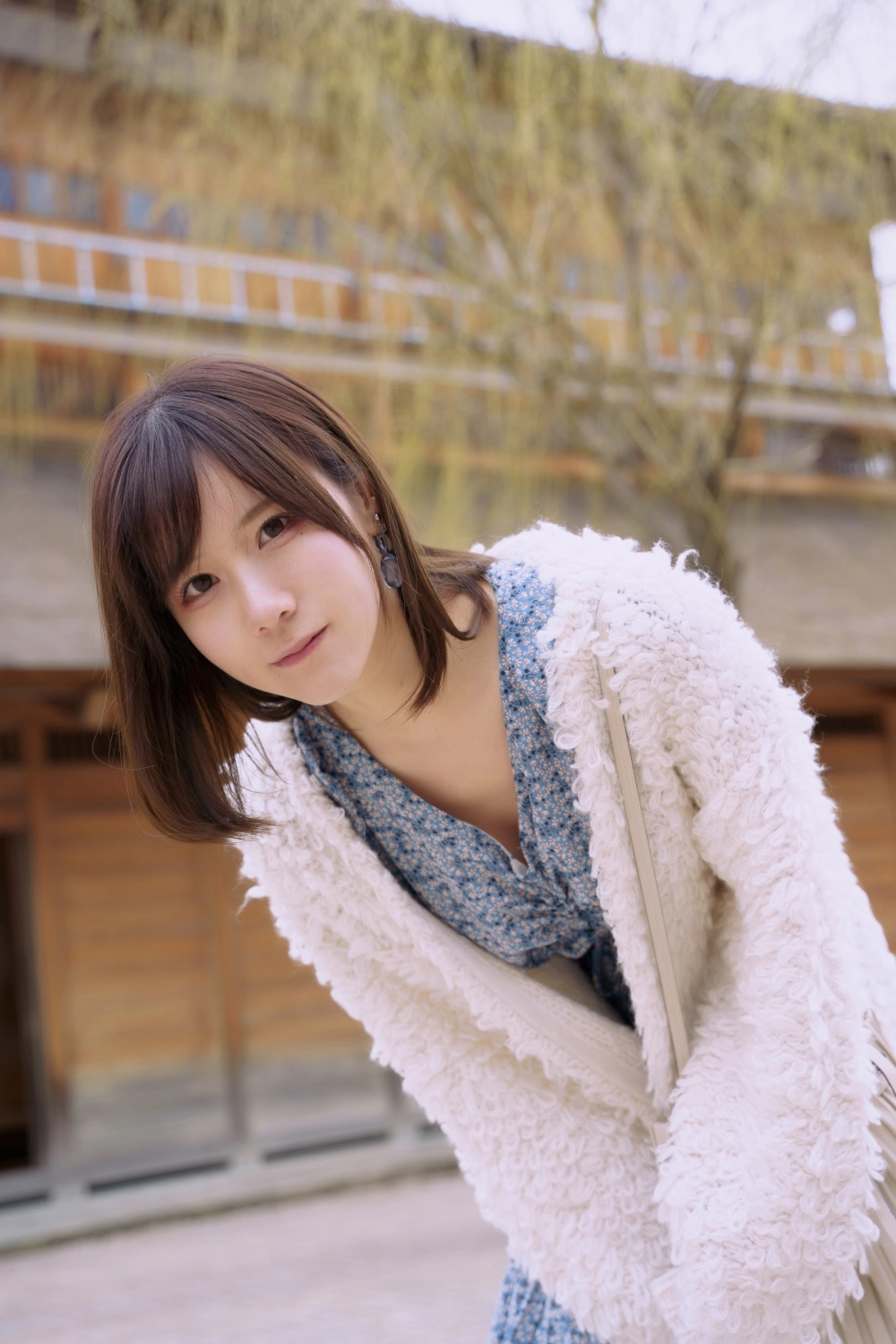 The charismatic charm of model Kenken unveiled