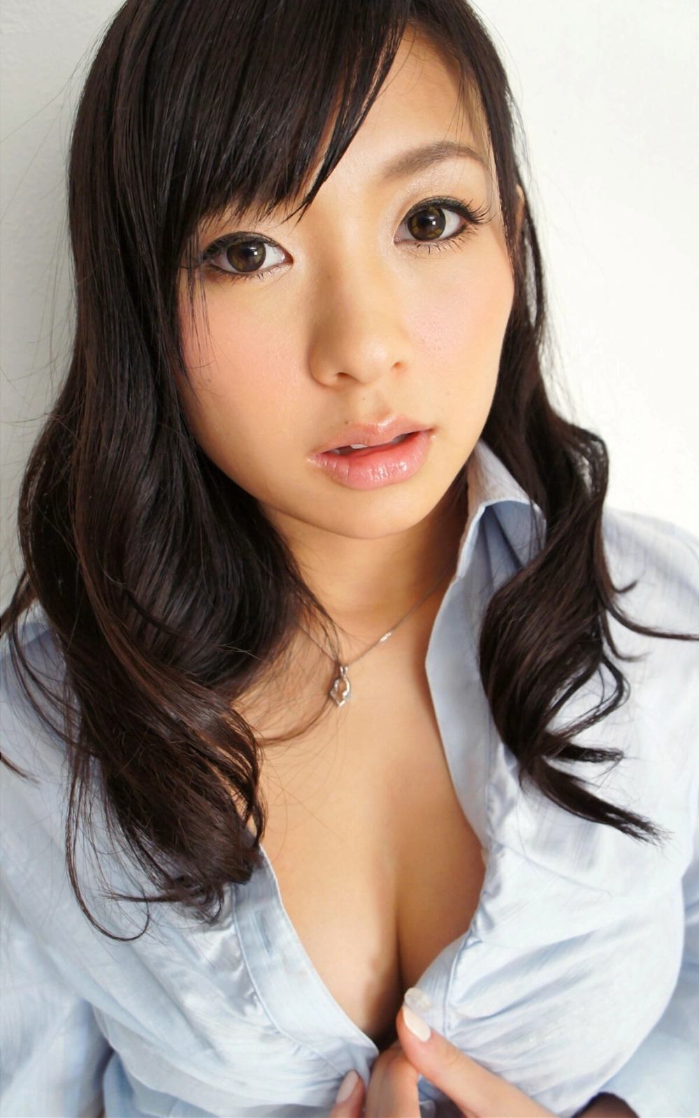 Can you resist the call of Kokura Nana