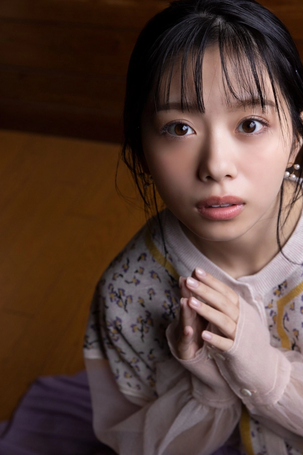Her presence commands attention Komaki Mineshima power