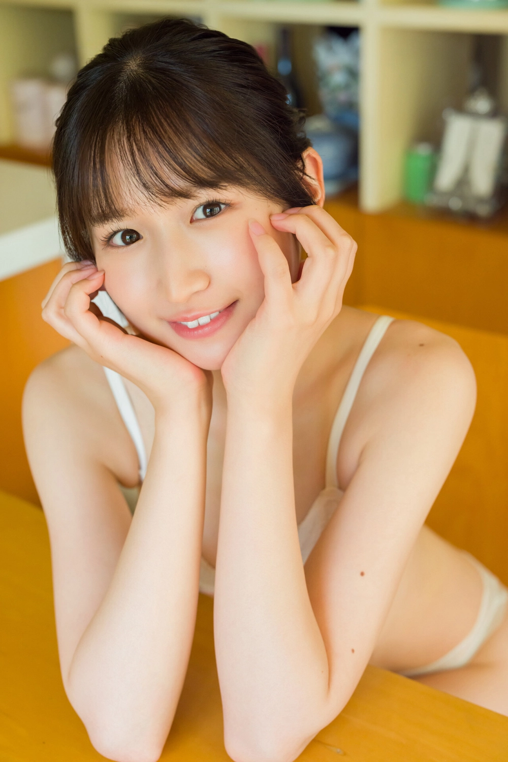 Kotori Kaiga a striking vision of pure allure