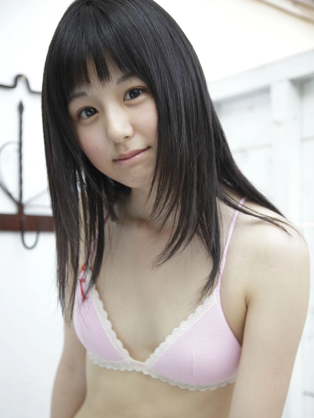 The mysterious and deep allure of beautiful Kurita