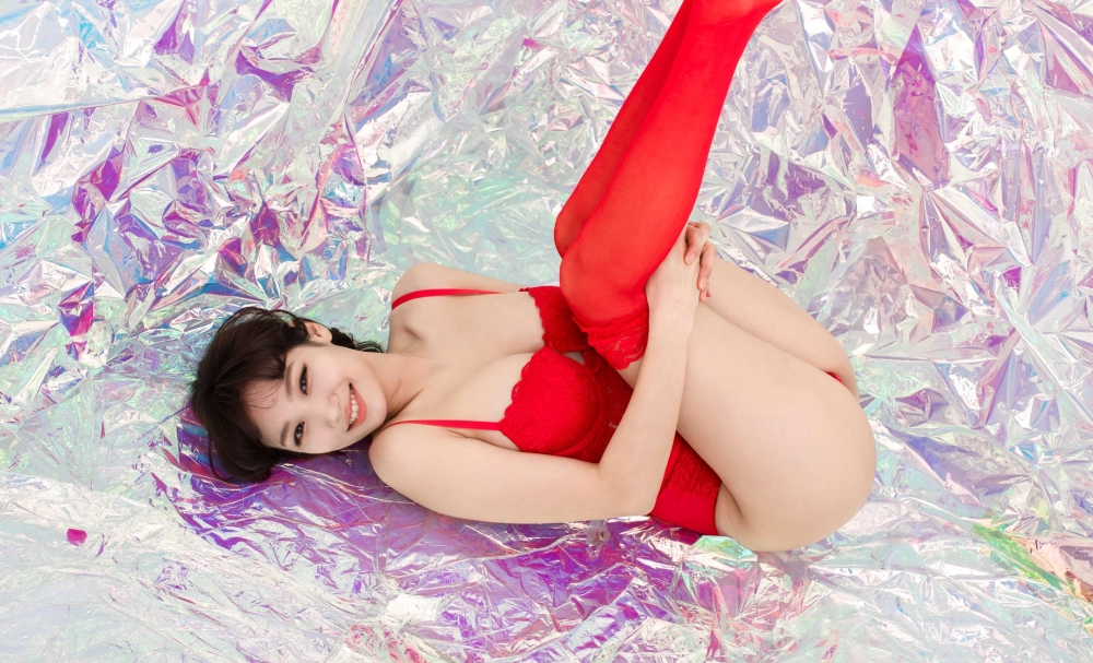 LEEHEE perfection that redefines beauty