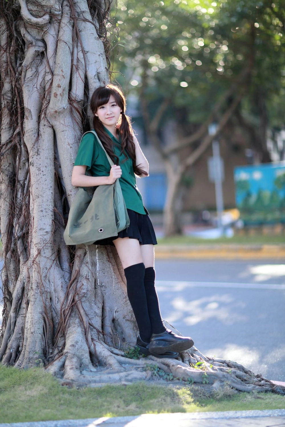 Captivated by the sensational aura of Li Sixian