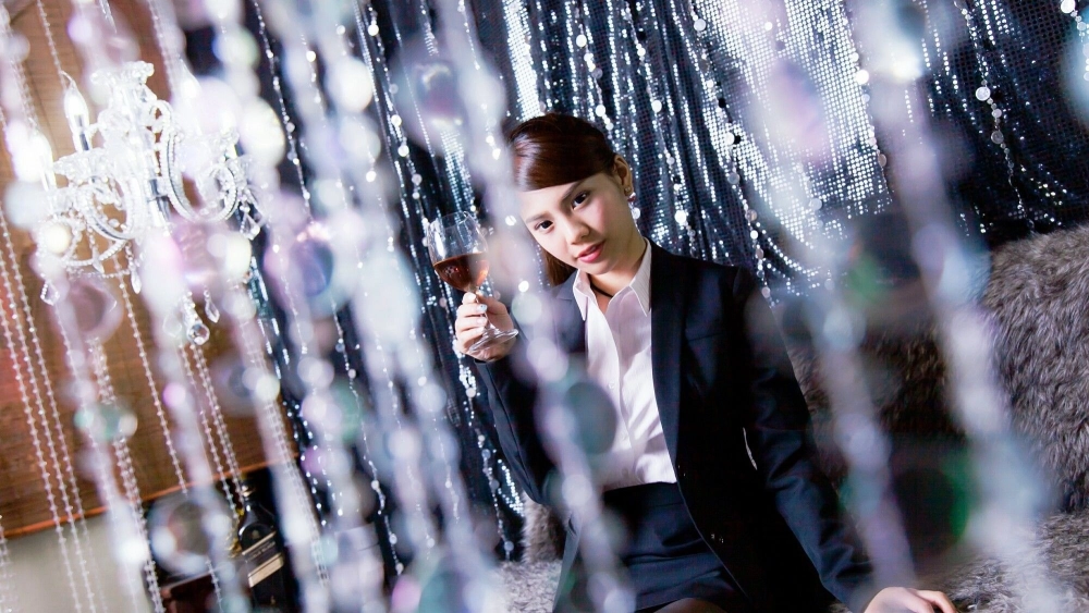 Taiwan's captivating sweetheart the alluring Lin Yizhen