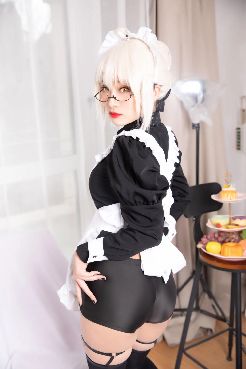 LoLiSAMA personifies domestic grace
