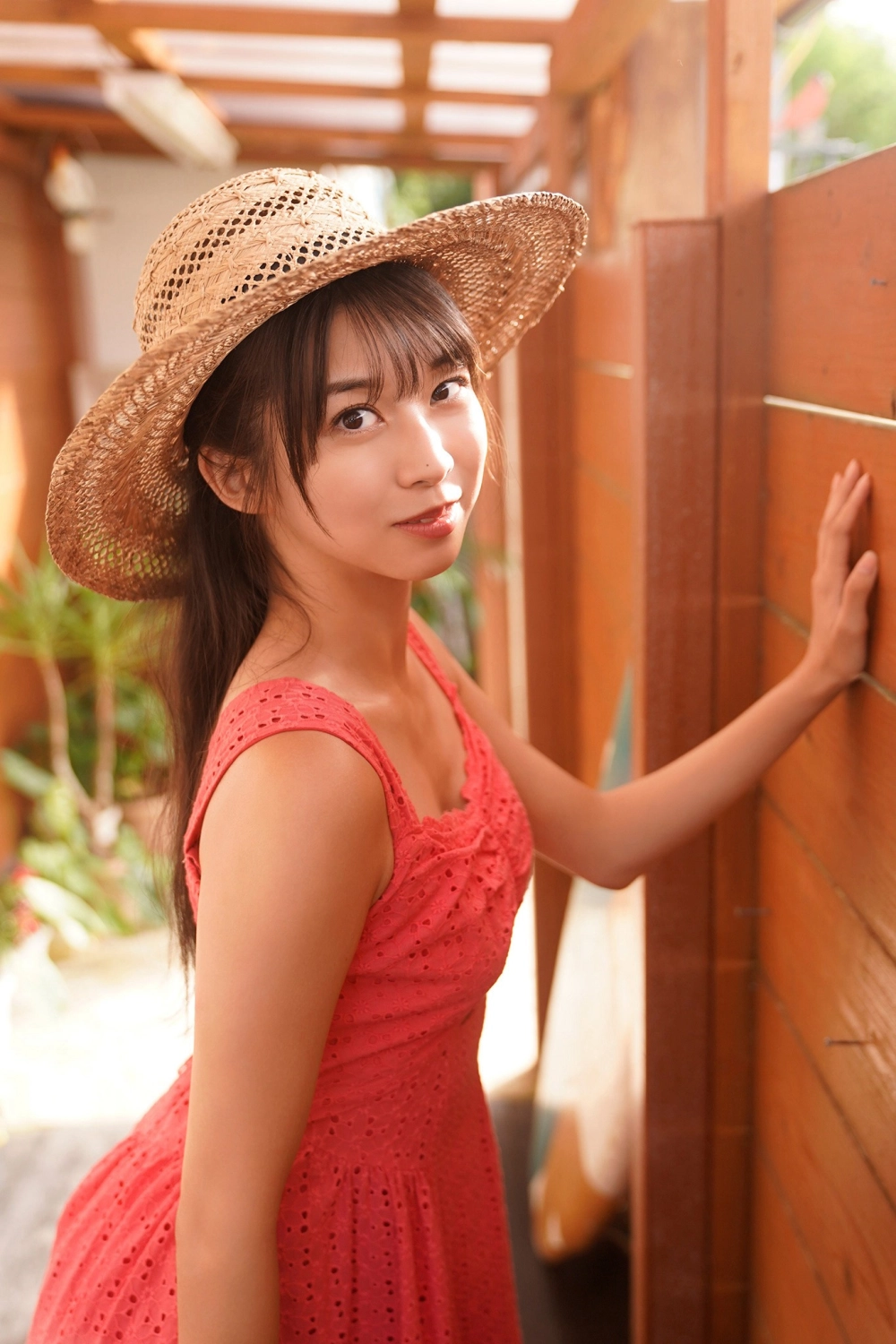 That irresistible charm unique to the stunning Makino Marie 