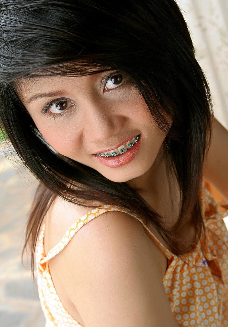 Feel the elegance of Marina Belle instantly