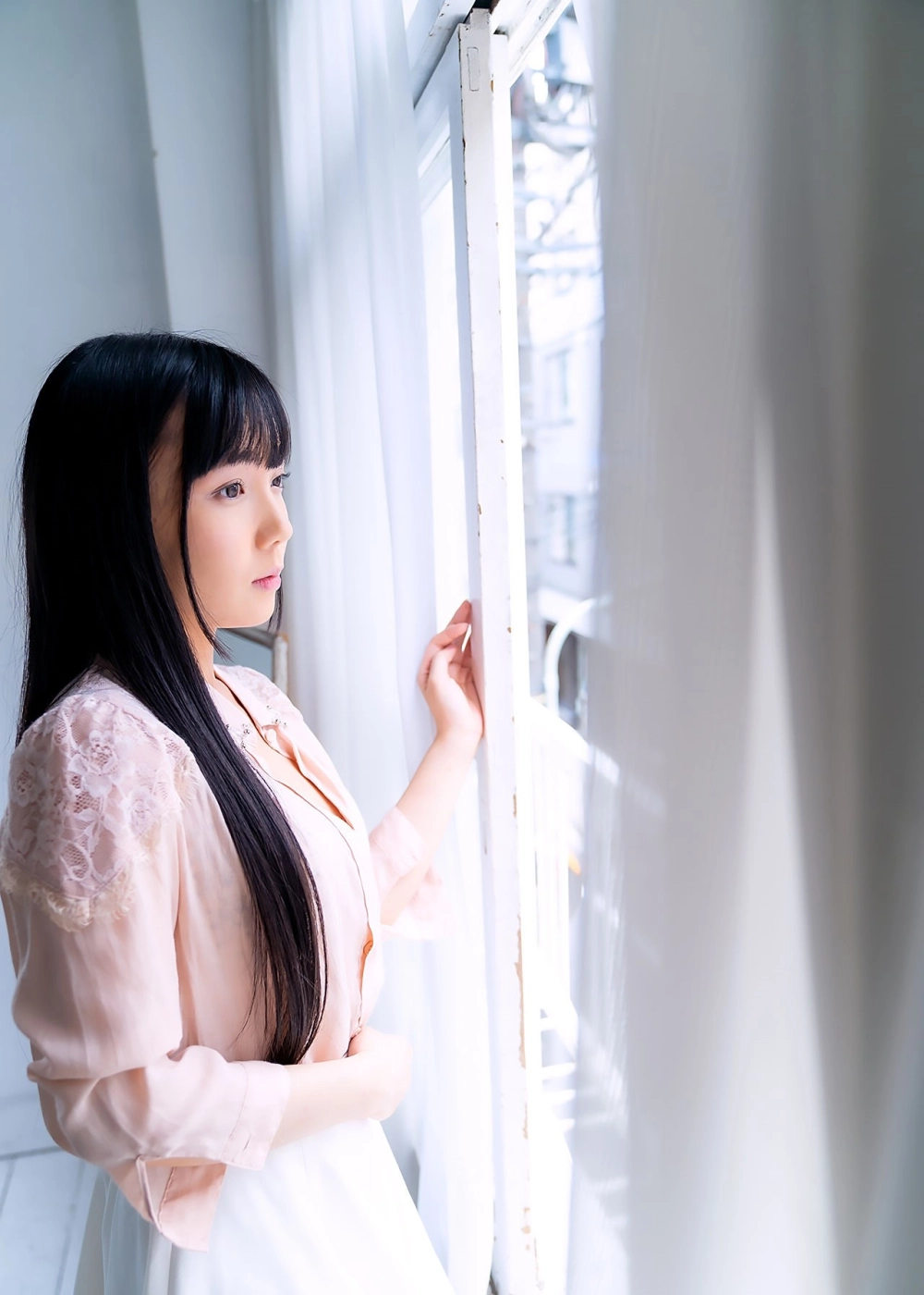 Mayoi Arisaka's beauty is the final word