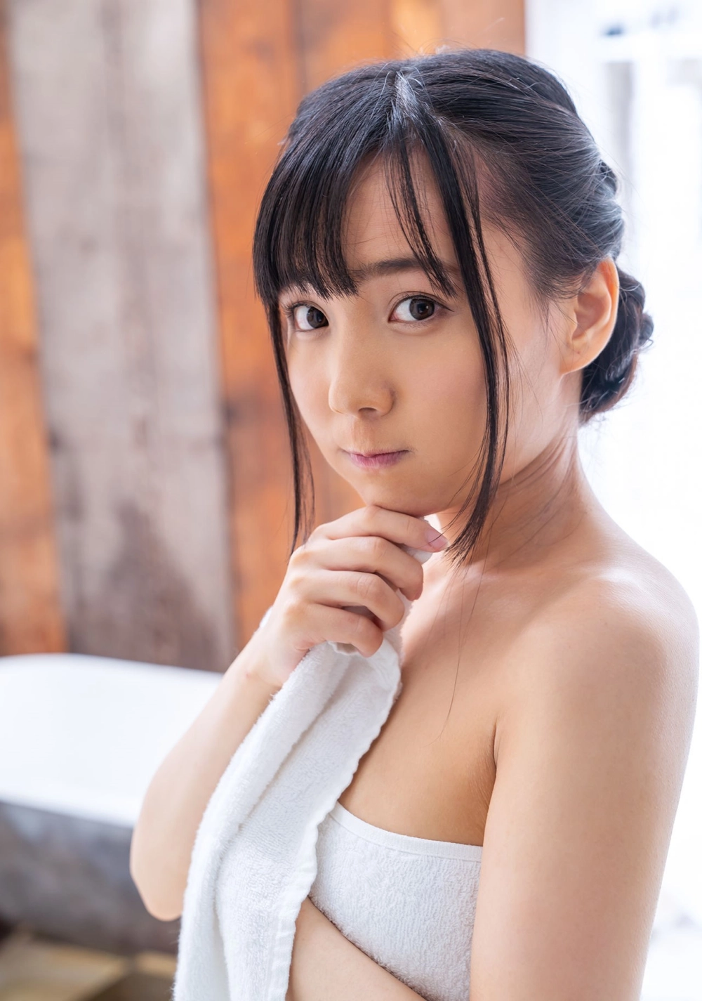 Mayoi Arisaka a sweet and shocking surprise