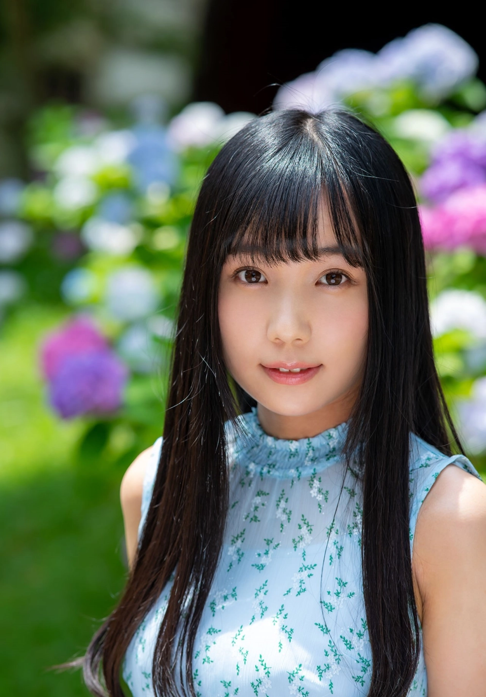 Can you resist the sweet lure of Mayoi Arisaka