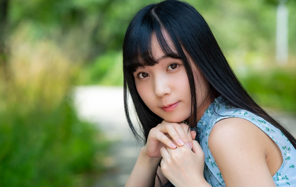 Fear the charisma of Mayoi Arisaka's soft gaze