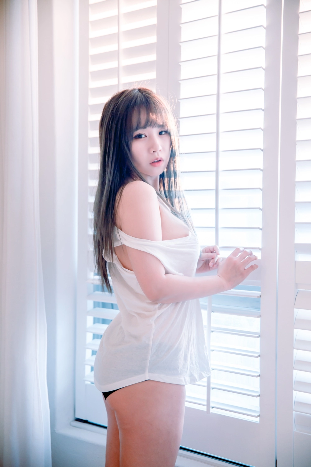 Mikacho brings creativity to your feed daily