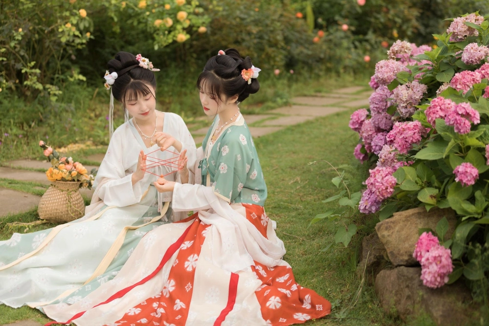 Miki buns masters the art of the duo shot