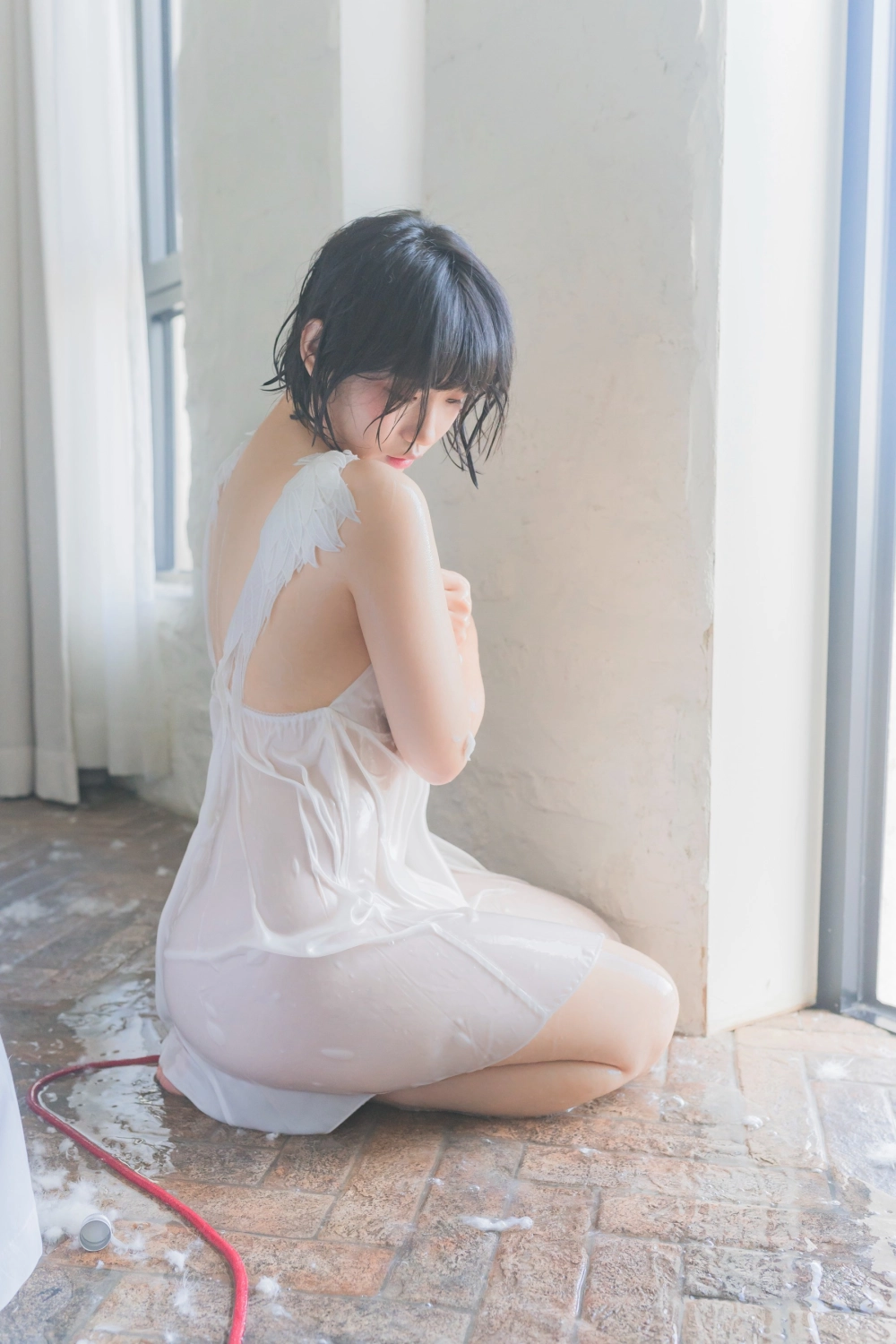 Mimmi brings magic and joy to your feed