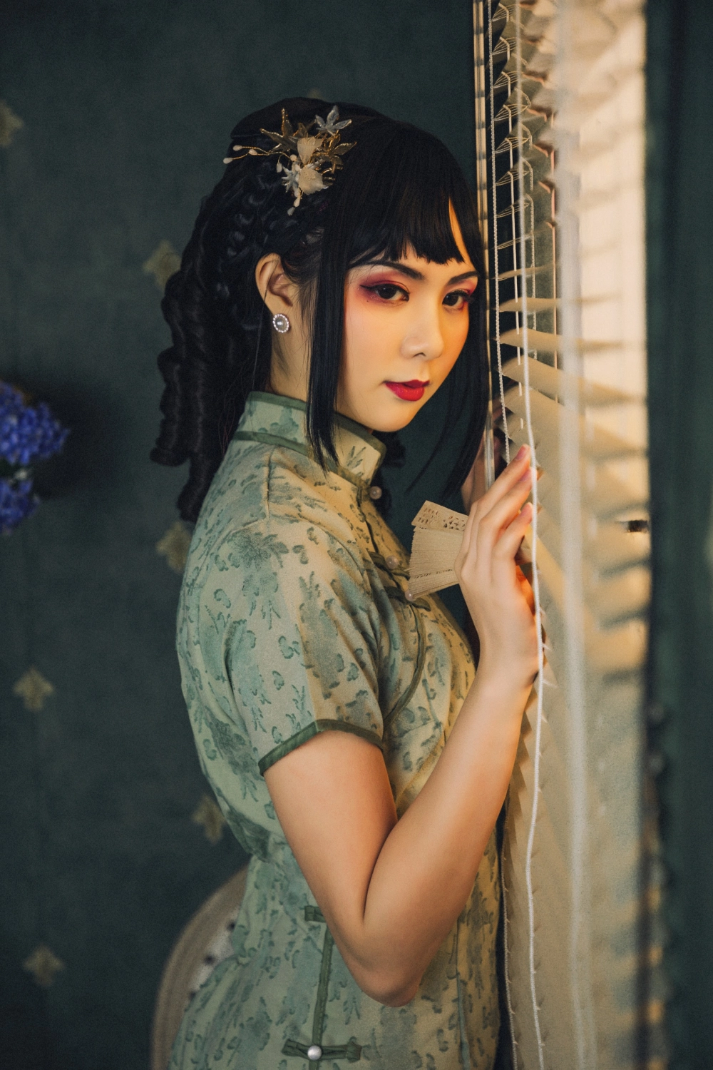 Ming creates captivating scenes you can’t miss