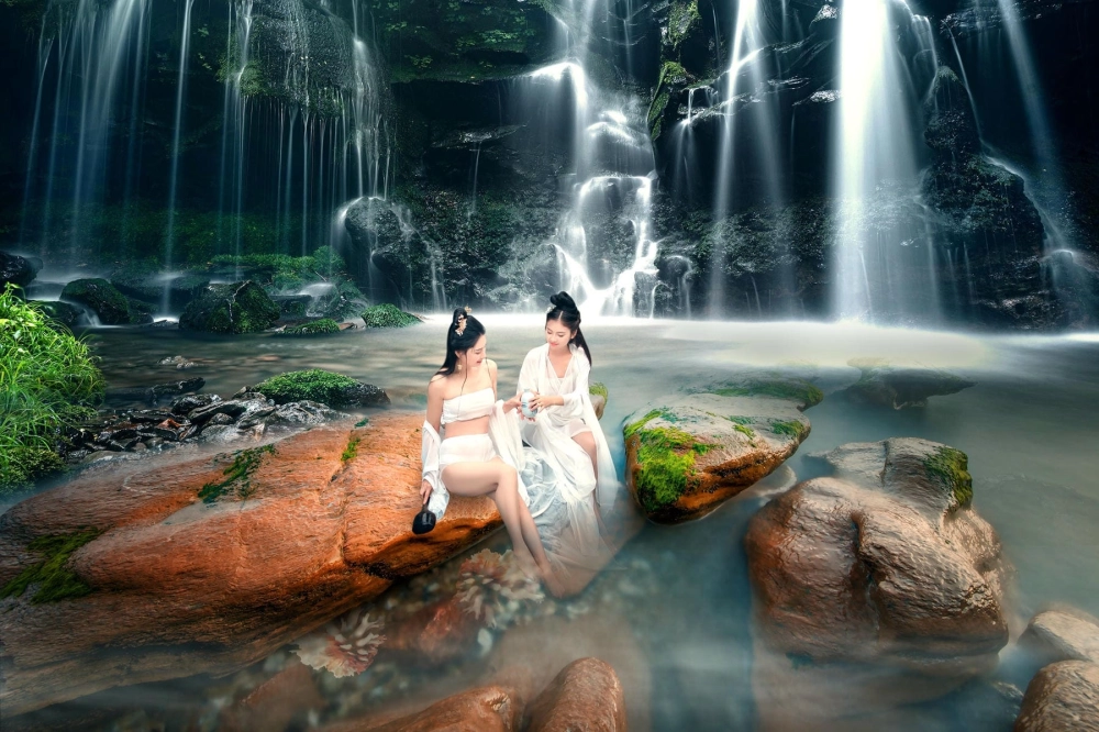 Another beautiful shot from Minmin's collection