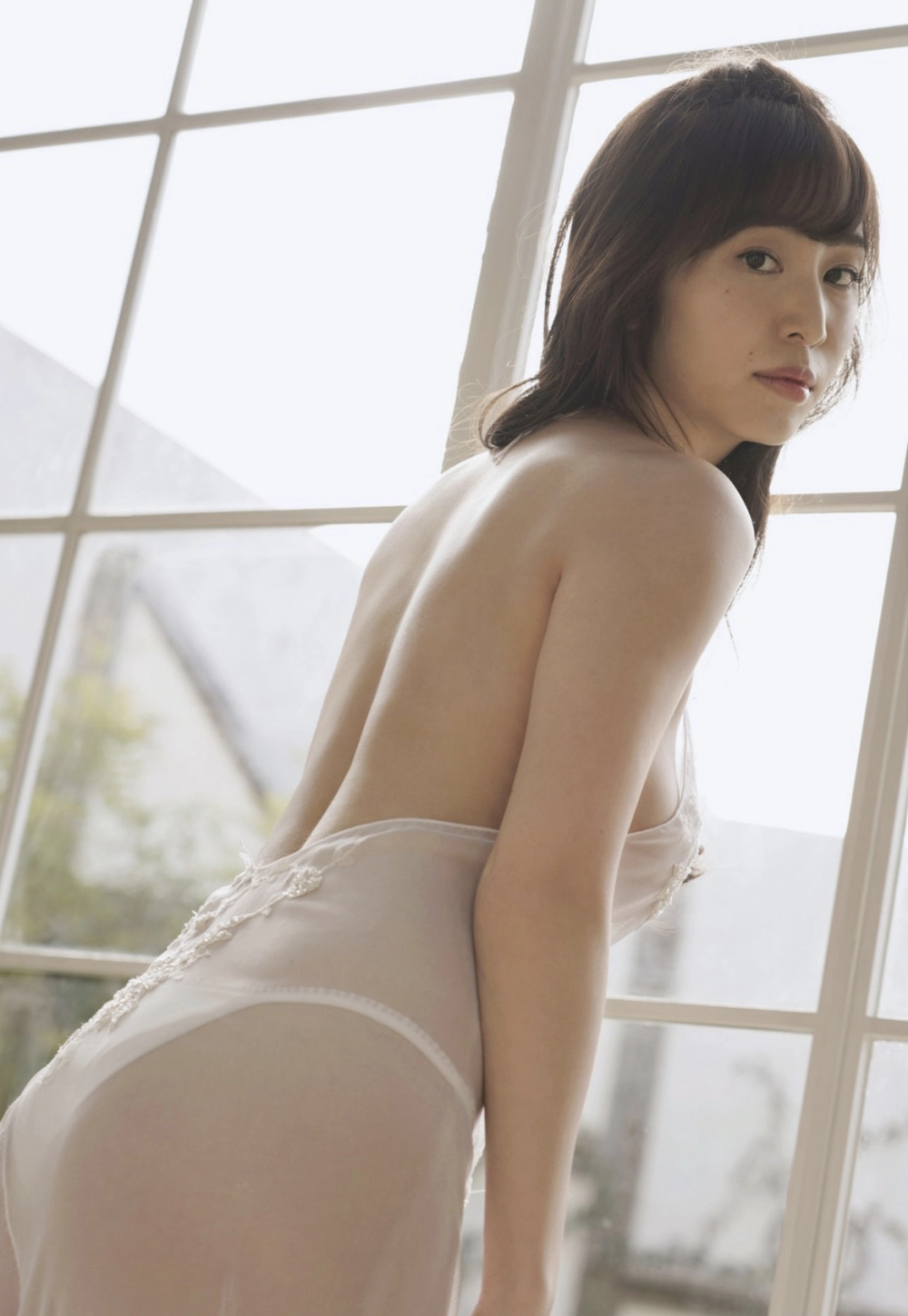 Misumi Shiochi sets the ultimate beauty trend