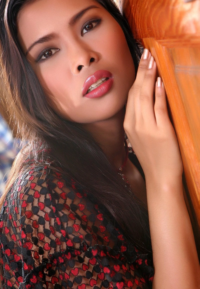 Nattheera Raiwan shines as Thailand’s top beauty star