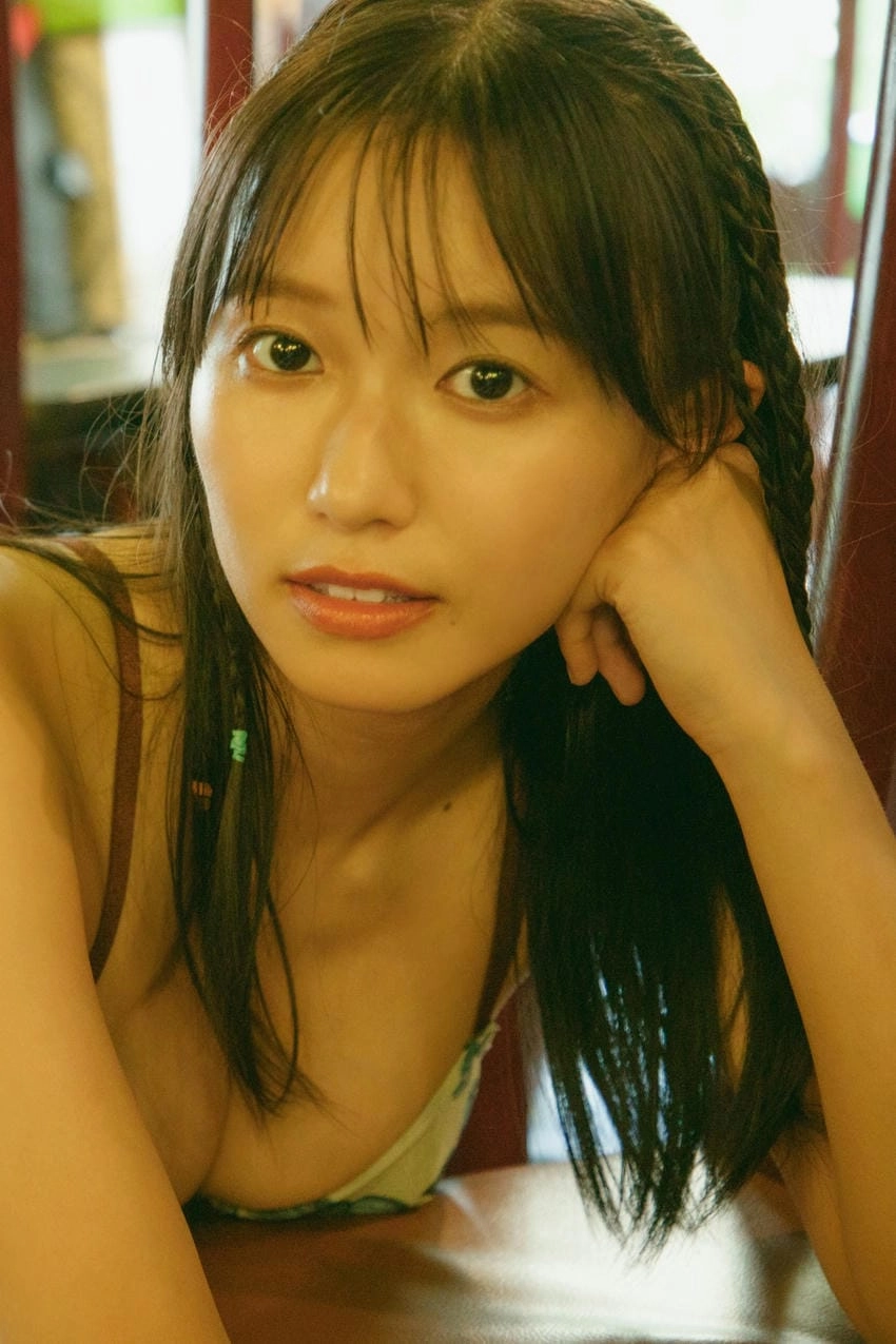 Nene Shida a vision of absolute powerful charm always 